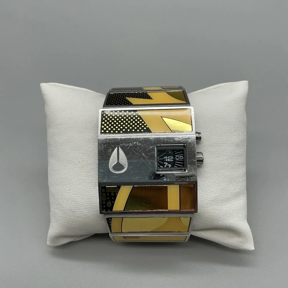 Nixon The Rotolog Mens Watch 35mm Black Dial Yellow Bracelet Not Running
